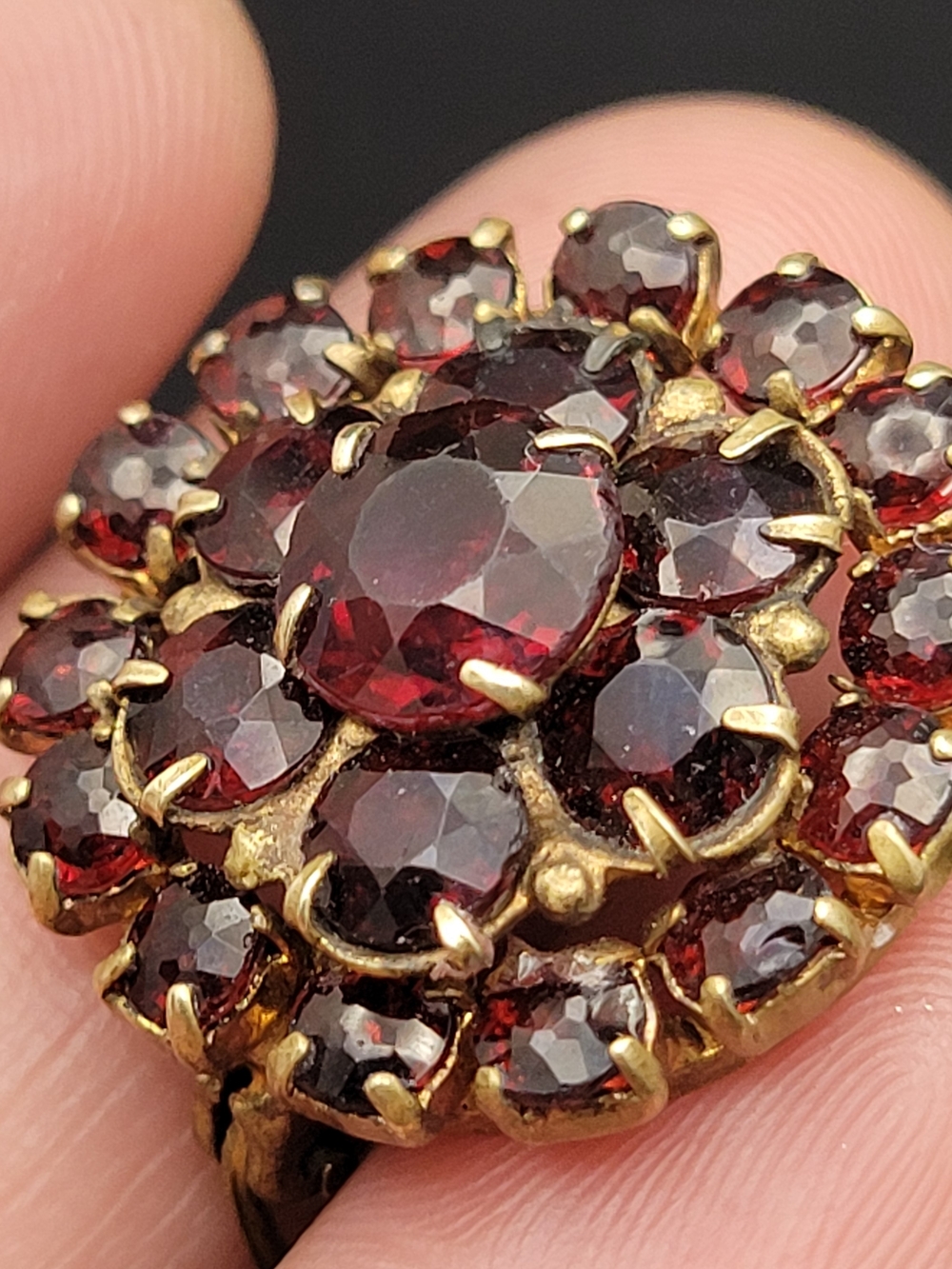 Antique Victorian Bohemian Garnet Cluster Brooch, c1870s–1880s - Picture 11 of 12